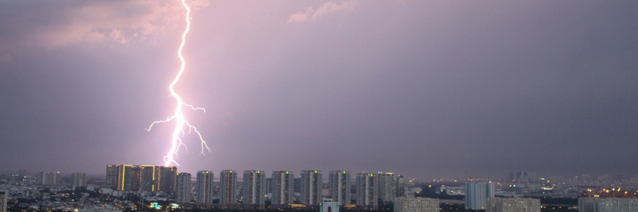 落雷のイメージ