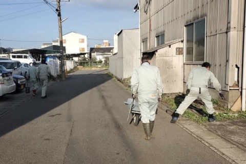 地域清掃活動の様子